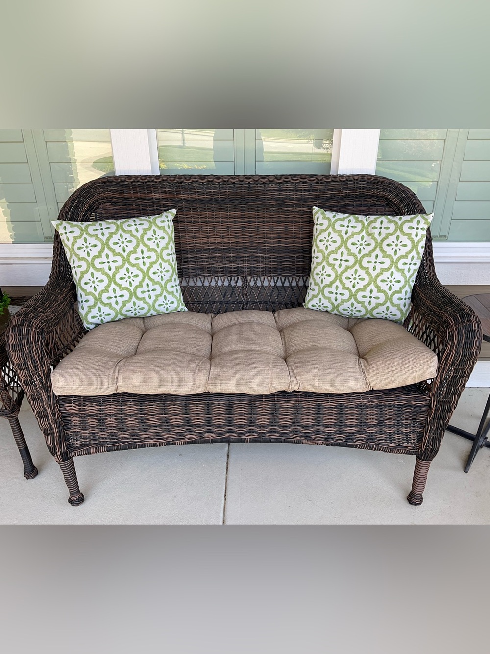 Pair of 18” Outdoor Green Diamond Patterned Throw Pillows